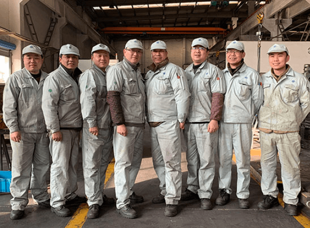 守山金型製作所のスタッフ集合写真